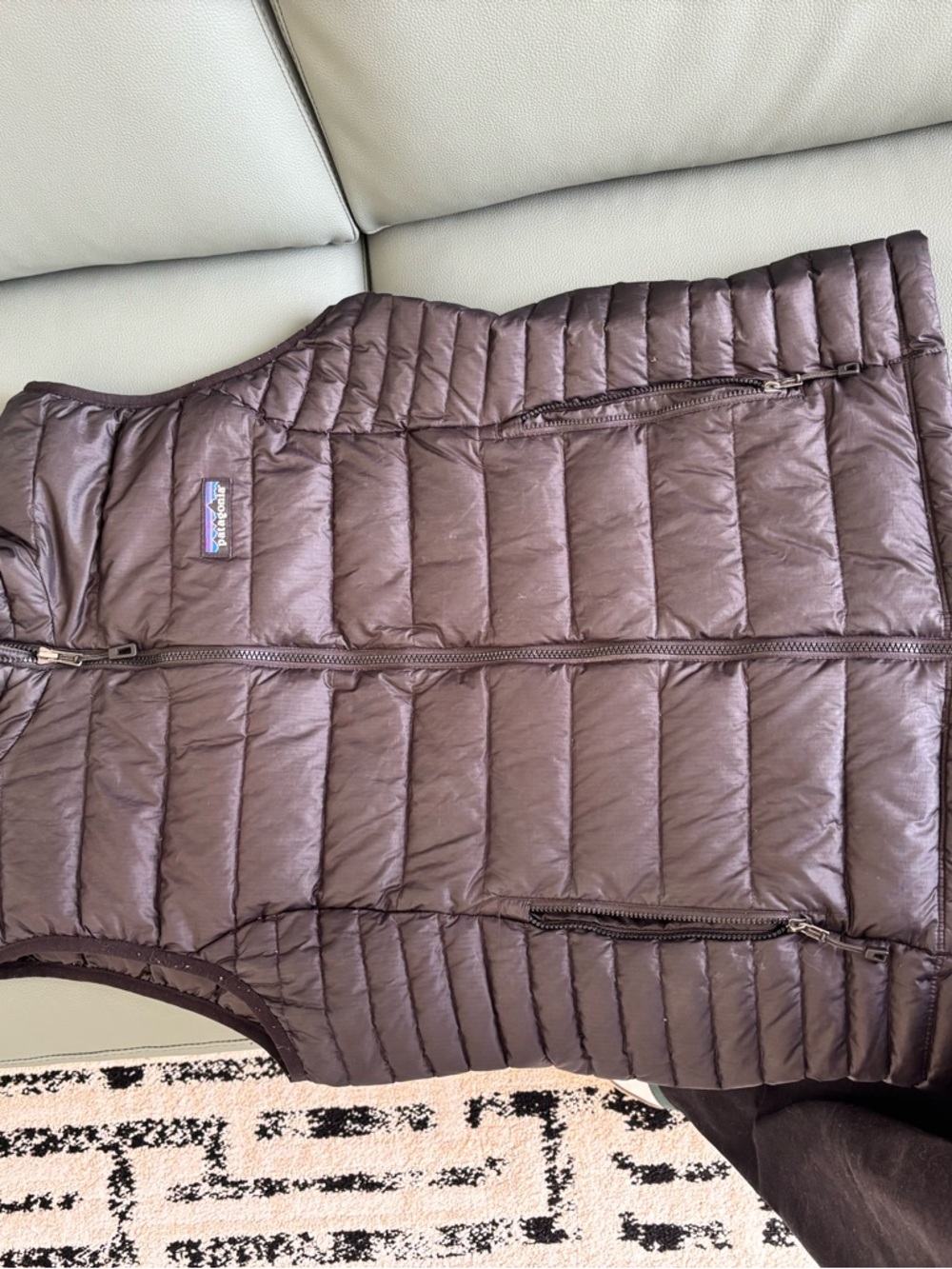 Patagonia Black Quilted Down Vest - Women's